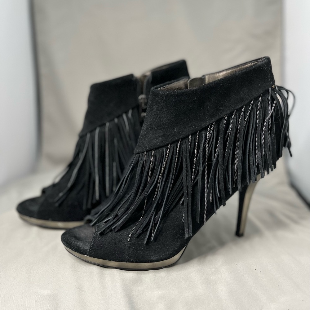 Libby Edelman peep toe suede booties with fringe